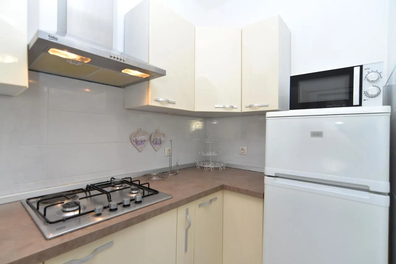 Apartments Mira 615 Rovinj