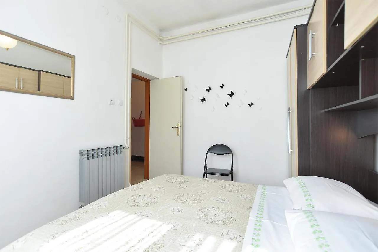 Apartments Mira 615 Rovinj
