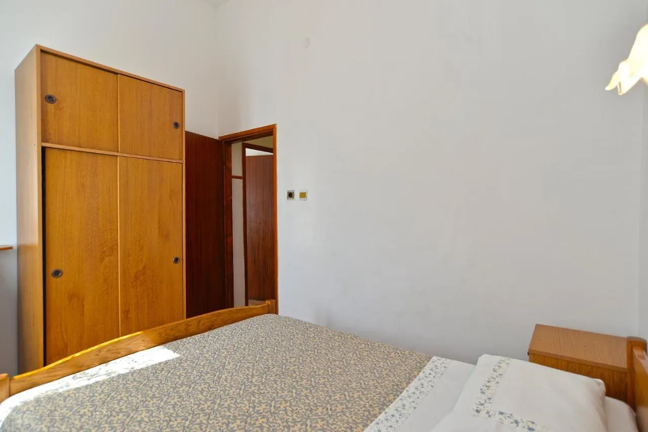 Apartments Mira 615 Rovinj