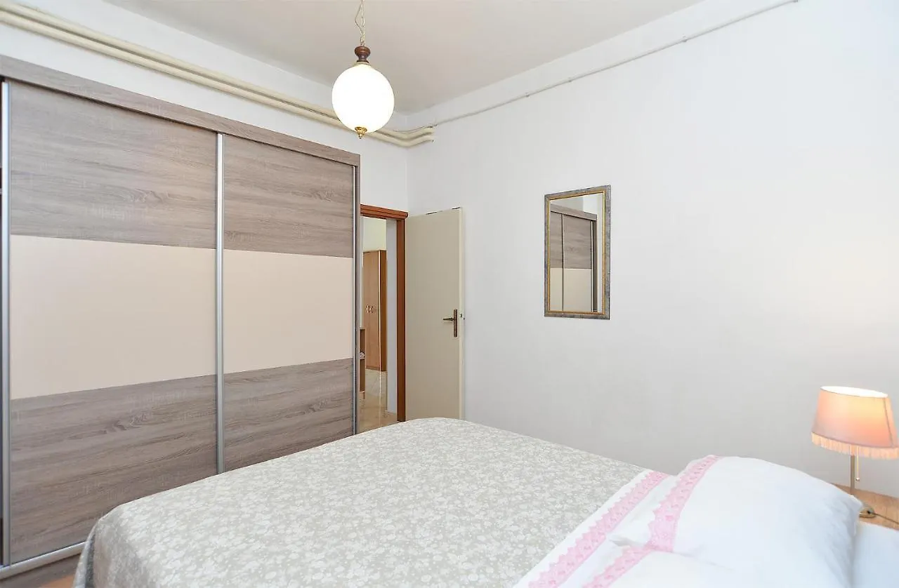 Apartments Mira 615 Rovinj Kroatië