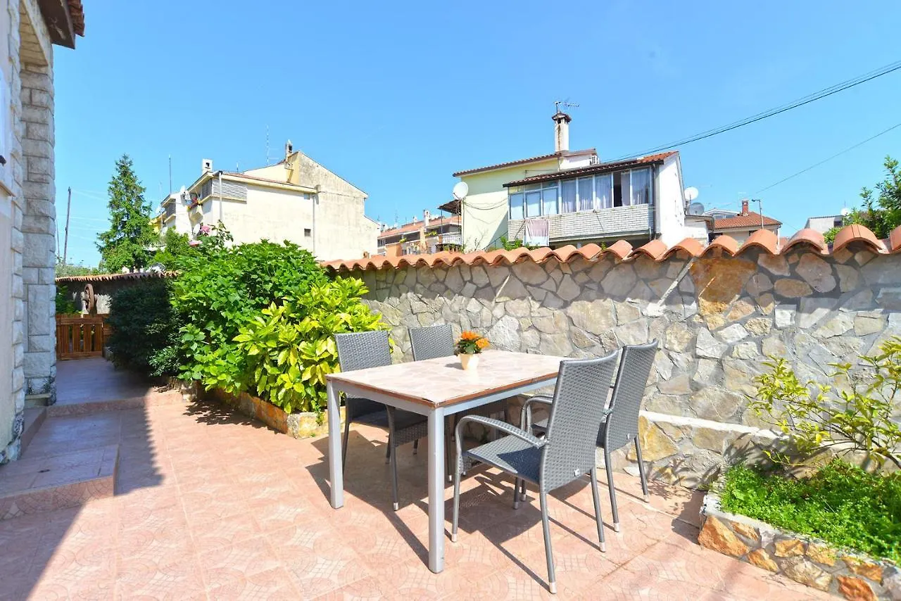Apartments Mira 615 Rovinj
